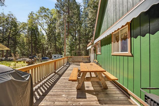 28245 BIG DIPPER Rd, Colfax, CA 95713