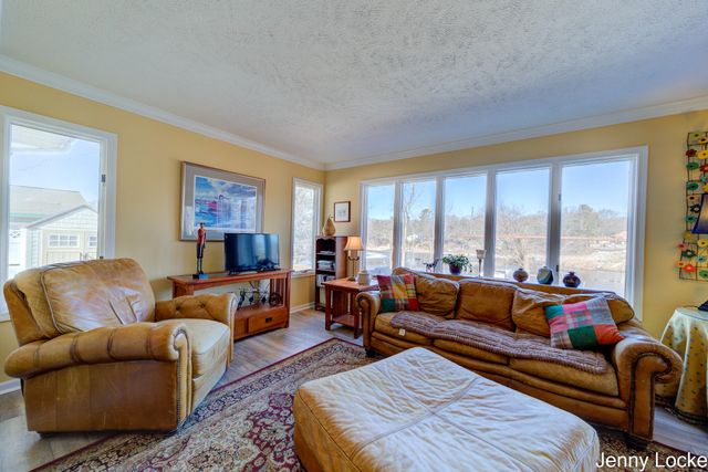 1530 Bayview Drive, Norton Shores City, MI 49441