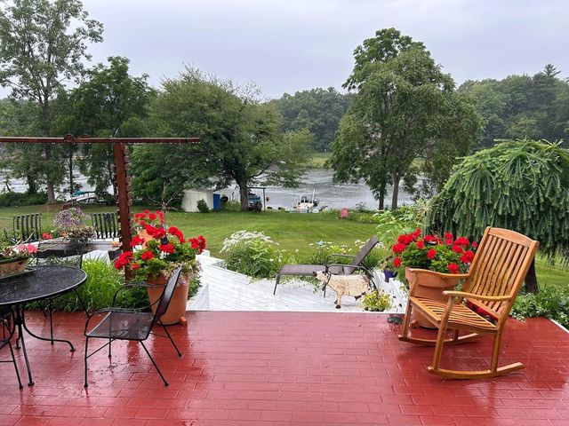 1530 Bayview Drive, Norton Shores City, MI 49441