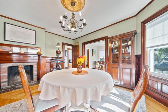 118 Merrymount Rd, Quincy, MA 02169