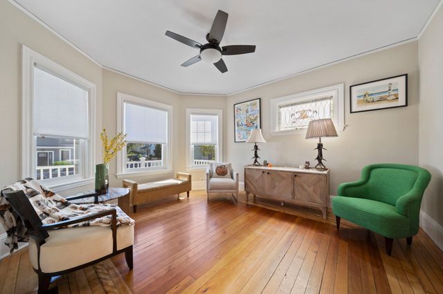 118 Merrymount Rd, Quincy, MA 02169