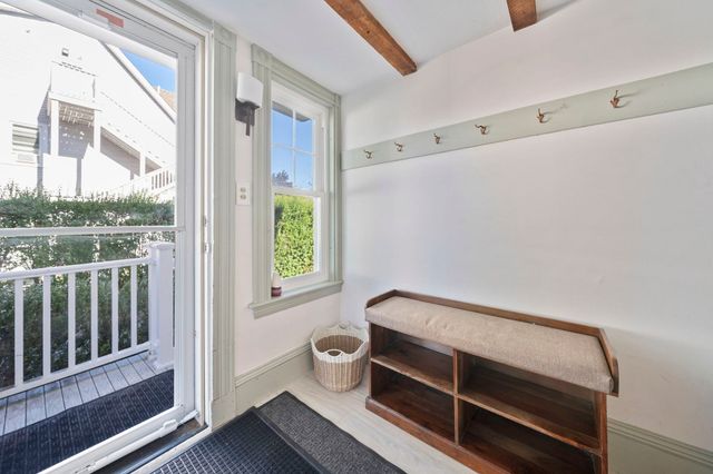 118 Merrymount Rd, Quincy, MA 02169