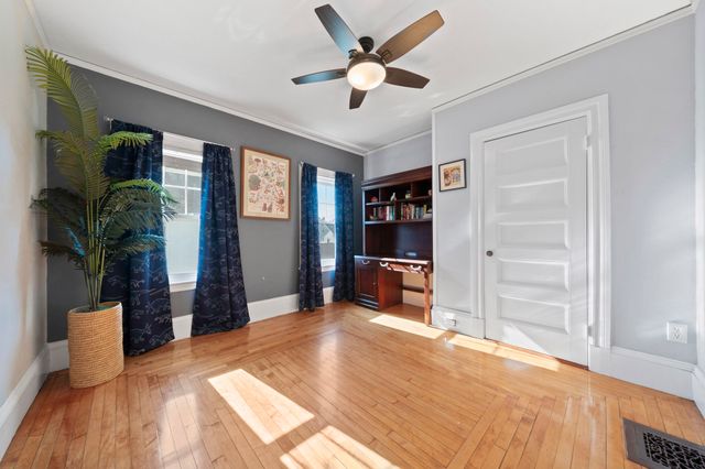 118 Merrymount Rd, Quincy, MA 02169