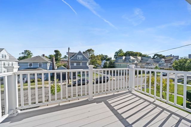 118 Merrymount Rd, Quincy, MA 02169