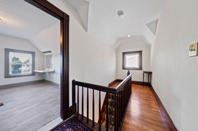118 Merrymount Rd, Quincy, MA 02169