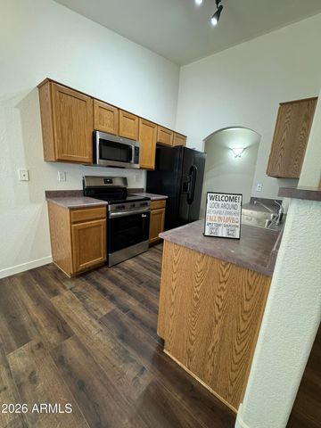 9317 E OLLA Avenue, Mesa, AZ 85212