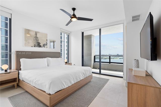 159 NE 6th St 2415, Miami, FL 33132