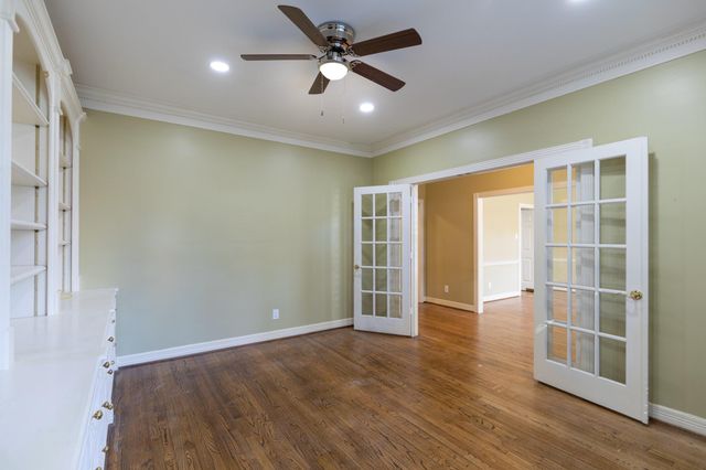 4418 Jane Street, Bellaire, TX 77401