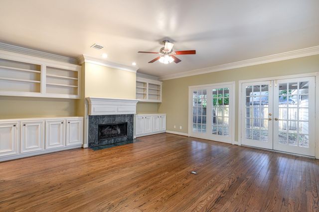4418 Jane Street, Bellaire, TX 77401