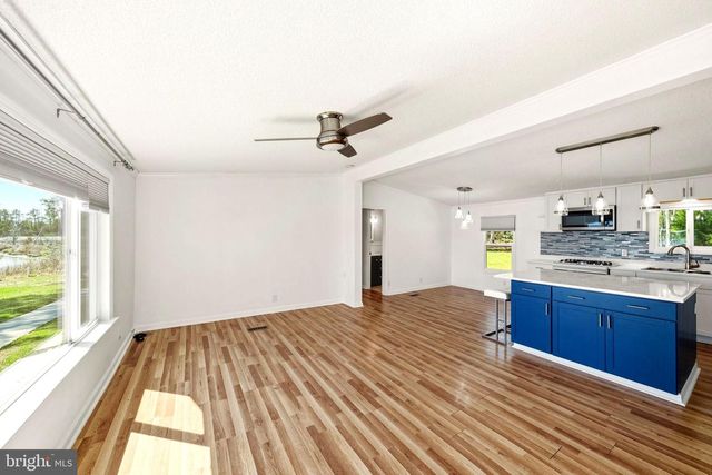 529 MORATTICO CREEK RD, Farnham, VA 22460