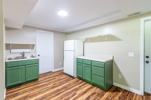 1617 N Chester Road, Hixson, TN 37343