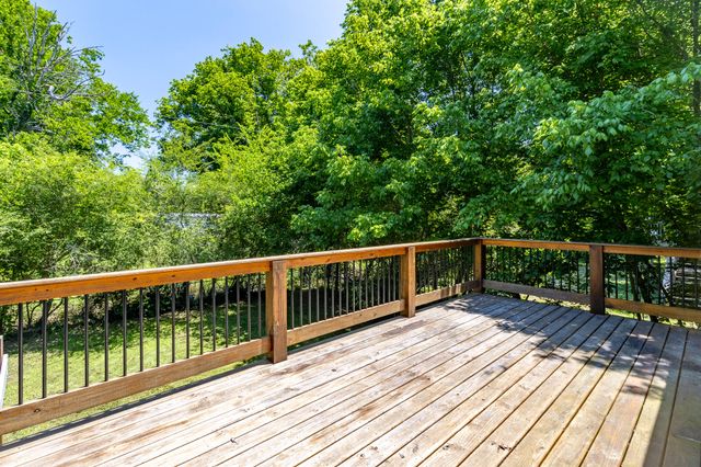 1617 N Chester Road, Hixson, TN 37343