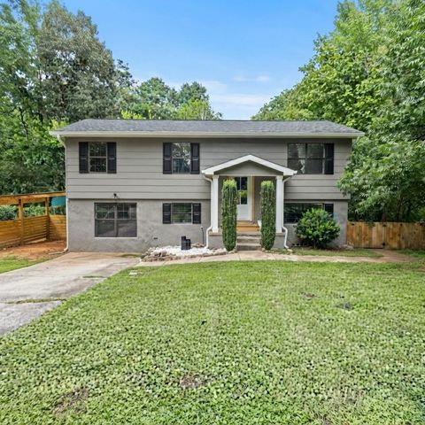 1617 N Chester Road, Hixson, TN 37343