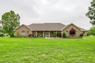 124 Walnut Ridge, Eufaula, OK 74432