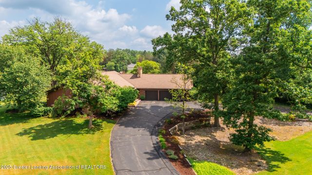 280 Winterberry Lane, Okemos, MI 48864