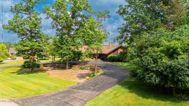 280 Winterberry Lane, Okemos, MI 48864
