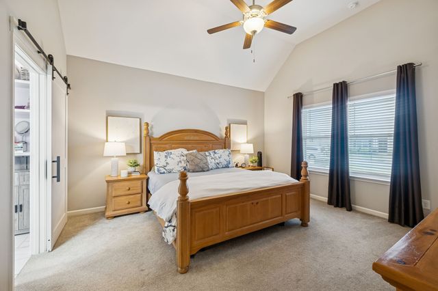 436 Zeffer Ct, Spring Hill, TN 37174