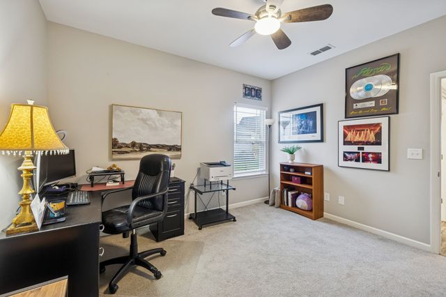 436 Zeffer Ct, Spring Hill, TN 37174