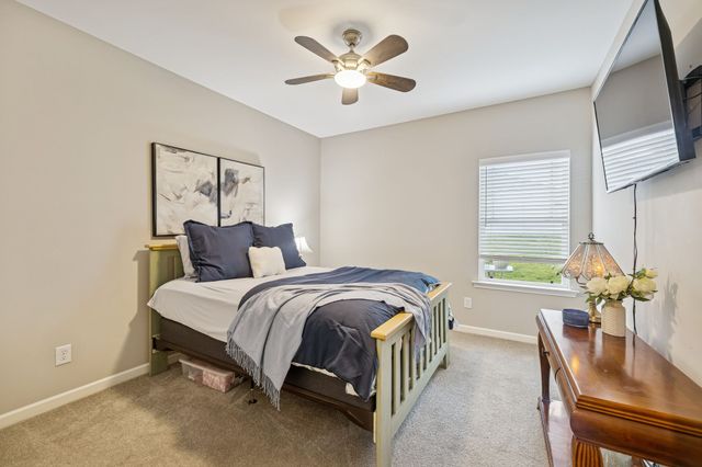 436 Zeffer Ct, Spring Hill, TN 37174