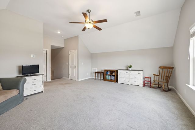 436 Zeffer Ct, Spring Hill, TN 37174