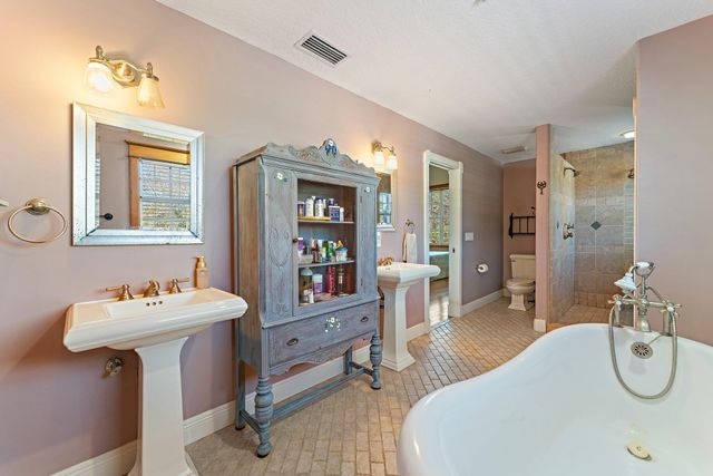 6705 SW Gator Trail, Palm City, FL 34990