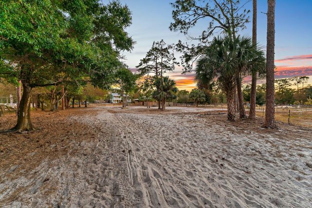 6705 SW Gator Trail, Palm City, FL 34990