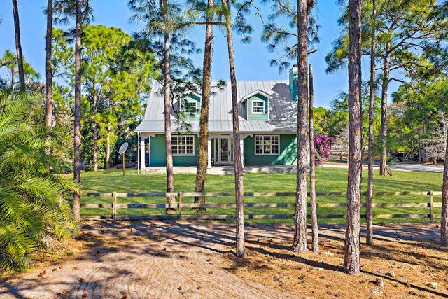 6705 SW Gator Trail, Palm City, FL 34990