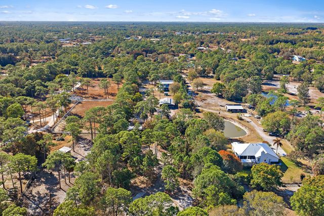 6705 SW Gator Trail, Palm City, FL 34990