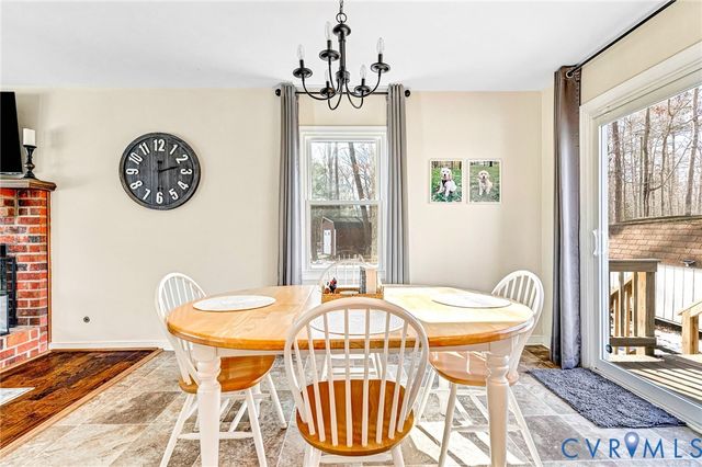 107 Five Oaks Ln, Ashland, VA 23005