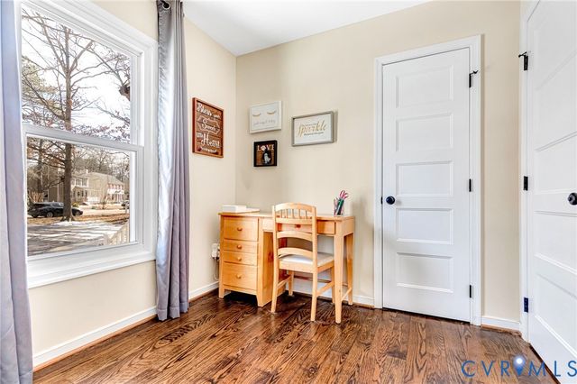 107 Five Oaks Ln, Ashland, VA 23005