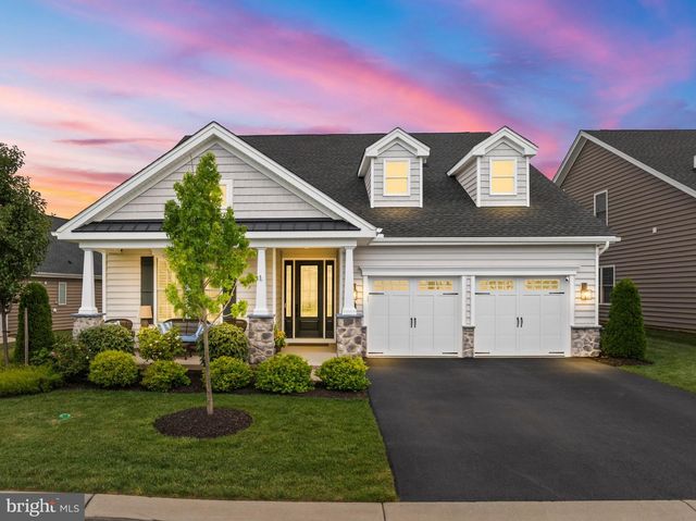 108 TICONDEROGA RD, East Petersburg, PA 17520
