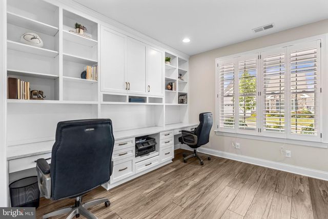 108 TICONDEROGA RD, East Petersburg, PA 17520