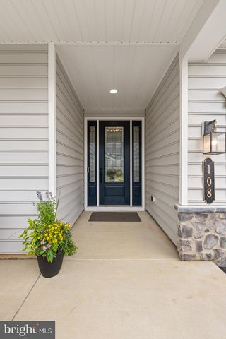 108 TICONDEROGA RD, East Petersburg, PA 17520