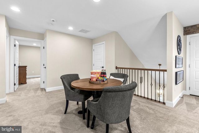 108 TICONDEROGA RD, East Petersburg, PA 17520