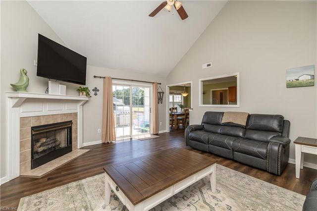 105 Simeon CT, Elizabeth City, NC 27909