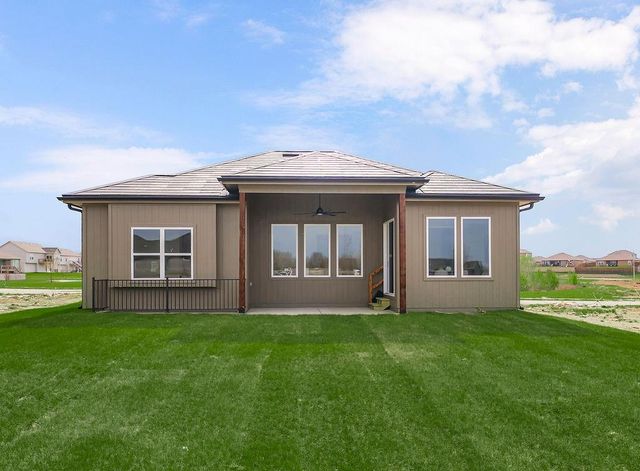8016 SE Hoot Owl Street, Blue Springs, MO 64014