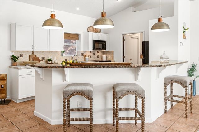 300 Spanish Oak Ct, St Augustine Beach, FL 32080