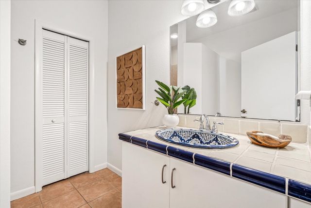 300 Spanish Oak Ct, St Augustine Beach, FL 32080