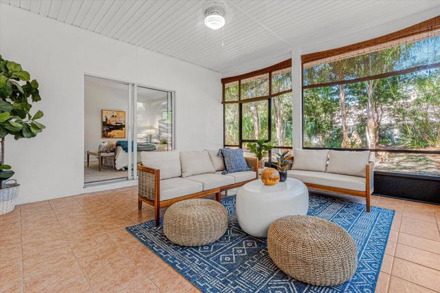 300 Spanish Oak Ct, St Augustine Beach, FL 32080