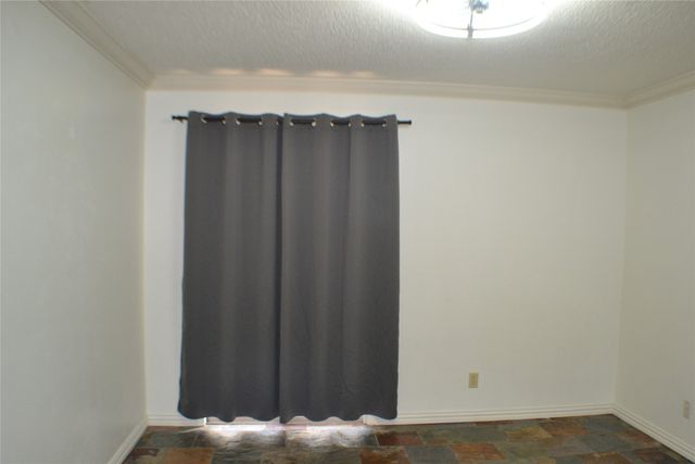 4859 Cedar Springs Road 255, Dallas, TX 75219
