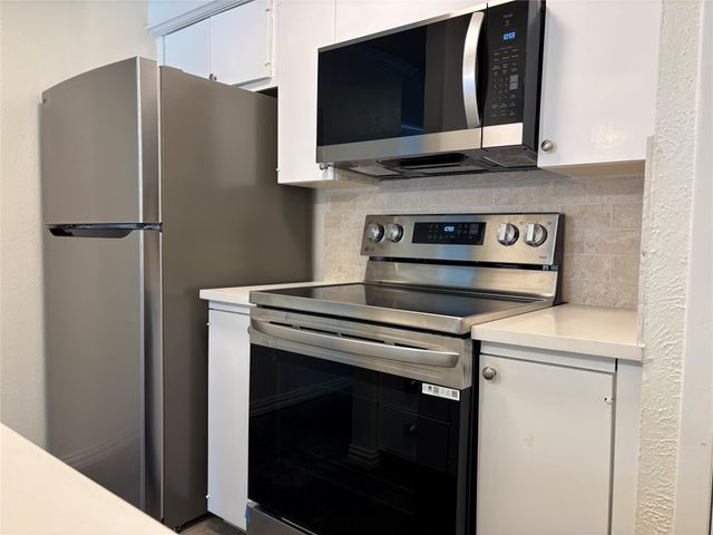 4859 Cedar Springs Road 255, Dallas, TX 75219