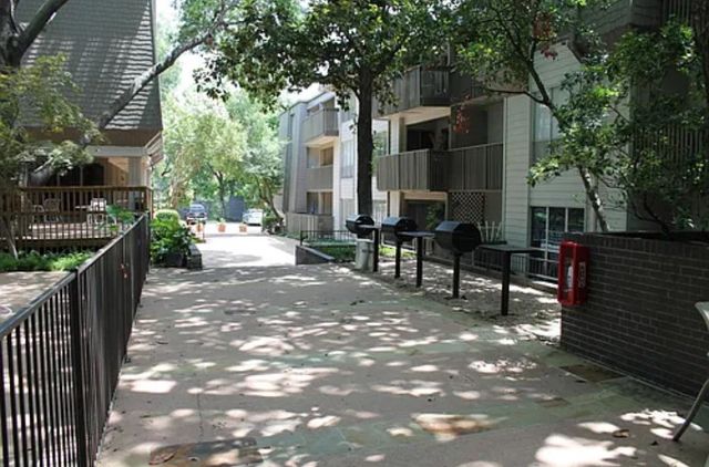 4859 Cedar Springs Road 255, Dallas, TX 75219