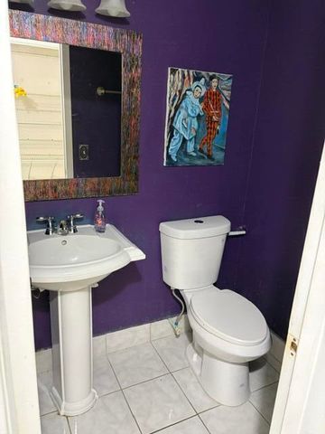 381 Mansfield J, Boca Raton, FL 33434