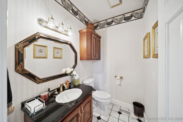 1115 Renaissance Drive, Sand Springs, OK 74063