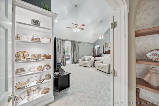 1115 Renaissance Drive, Sand Springs, OK 74063