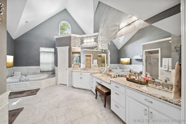 1115 Renaissance Drive, Sand Springs, OK 74063