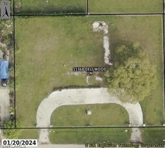 11368 Dellwood LN, Bonita Springs, FL 34135