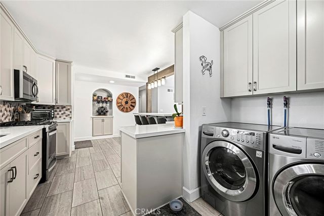 6242 Vatcher, Huntington Beach, CA 92647