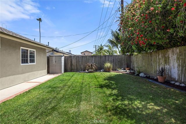 6242 Vatcher, Huntington Beach, CA 92647