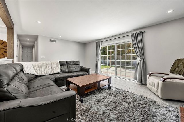6242 Vatcher, Huntington Beach, CA 92647